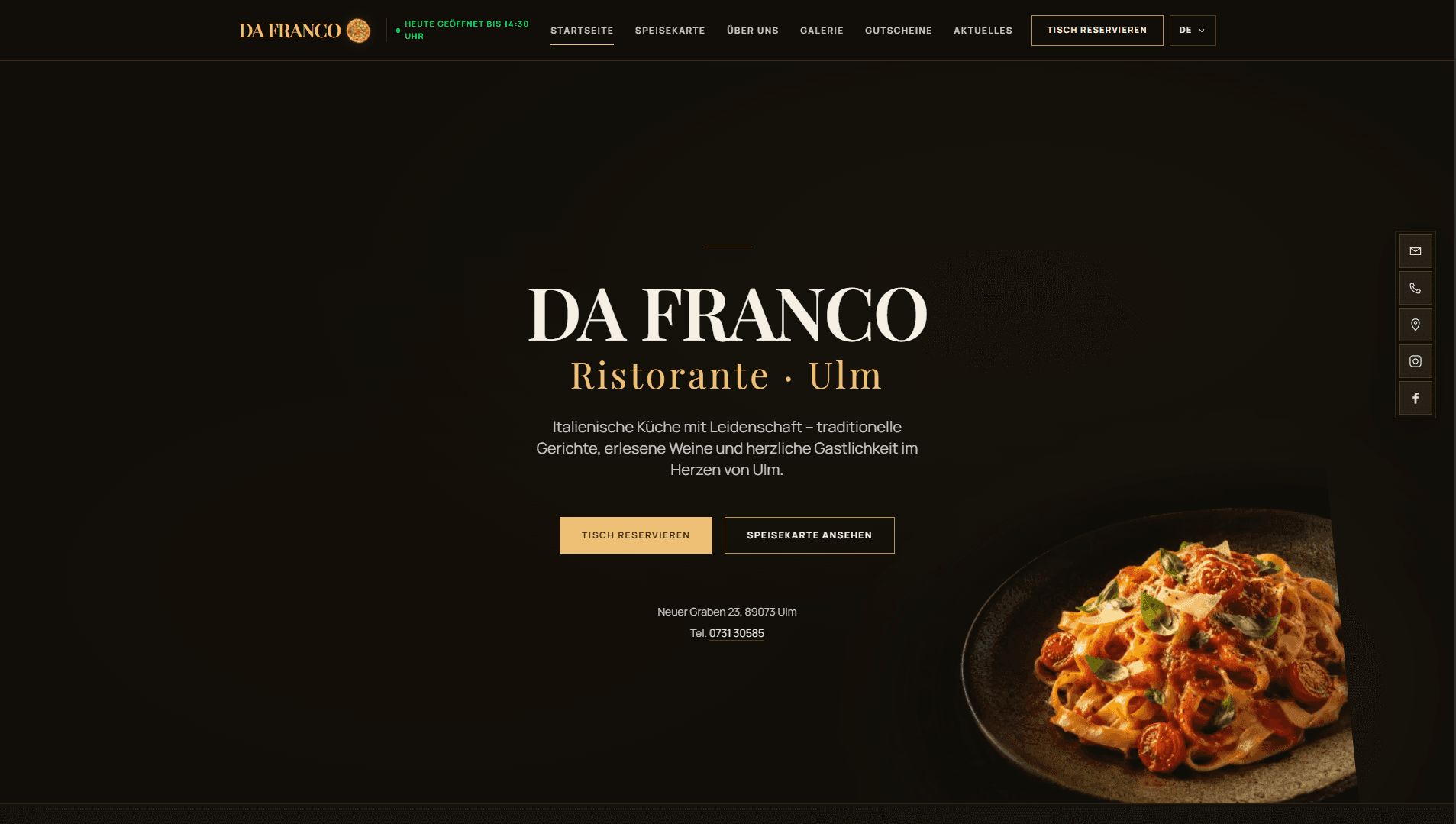 Screenshot des Demo-Konzepts DA FRANCO: dunkle Restaurant-Startseite mit goldener Wortmarke, Reservierungs-Button und einem Pastateller.